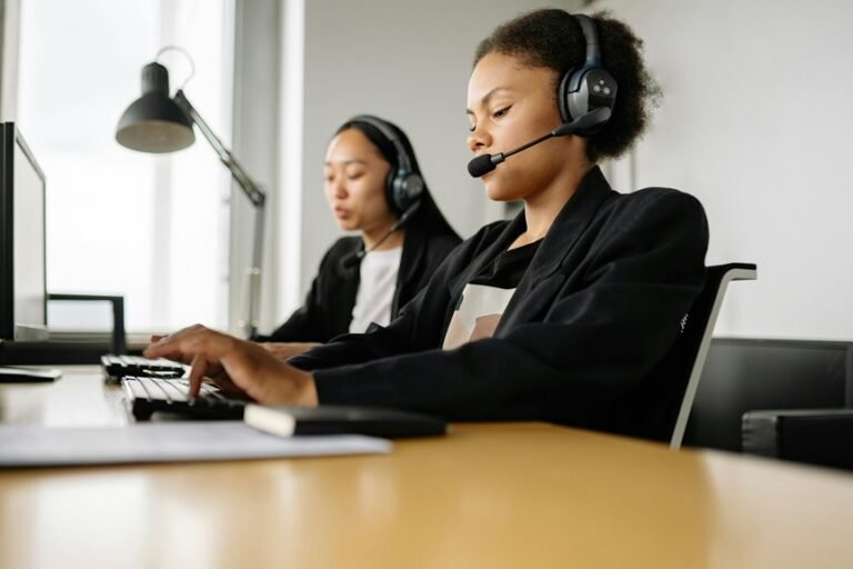 customer support contact number